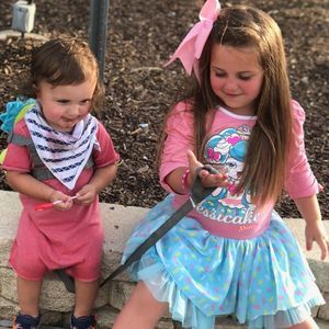 Meet your Posher, Gay